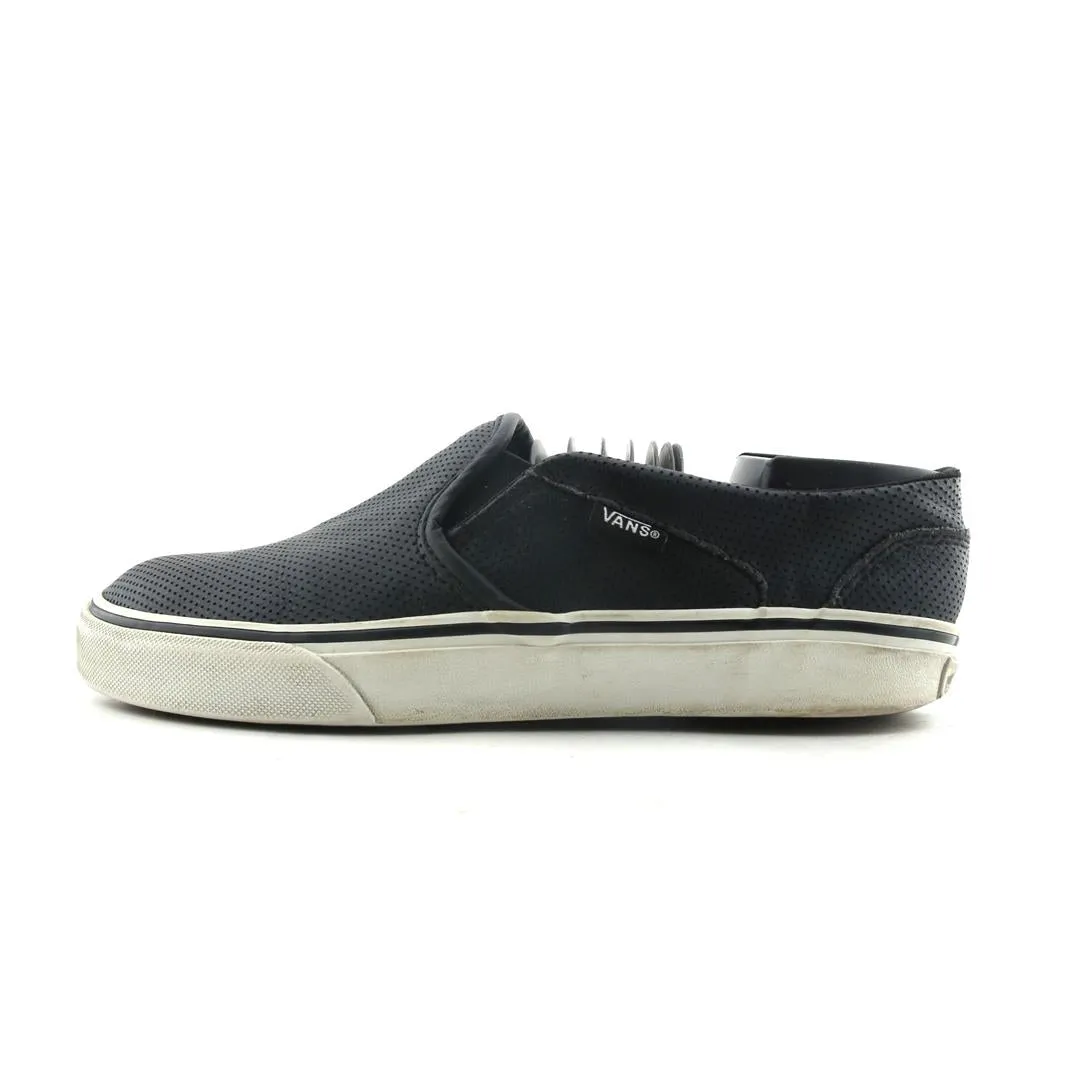 VANS CLASSIC Soft Neutral Easy To Clean