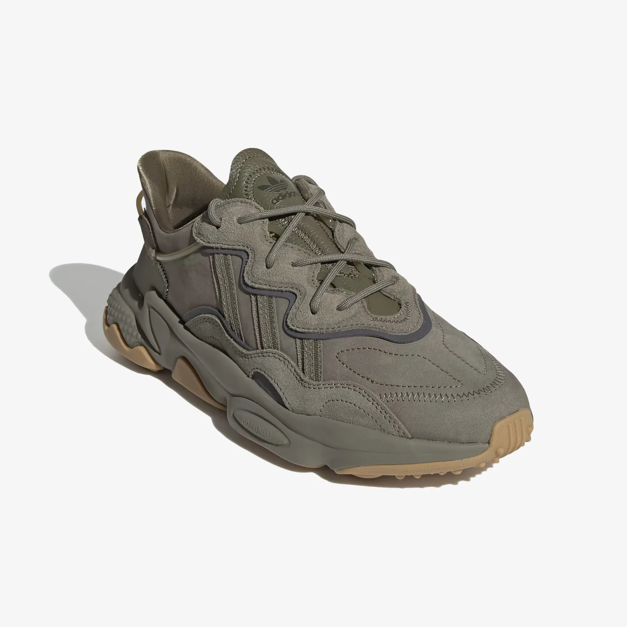 Balanced Step Adidas Originals | OZWEEGO { TRACE CARGO/NIGHT CARGO/ RAW KHAKI
