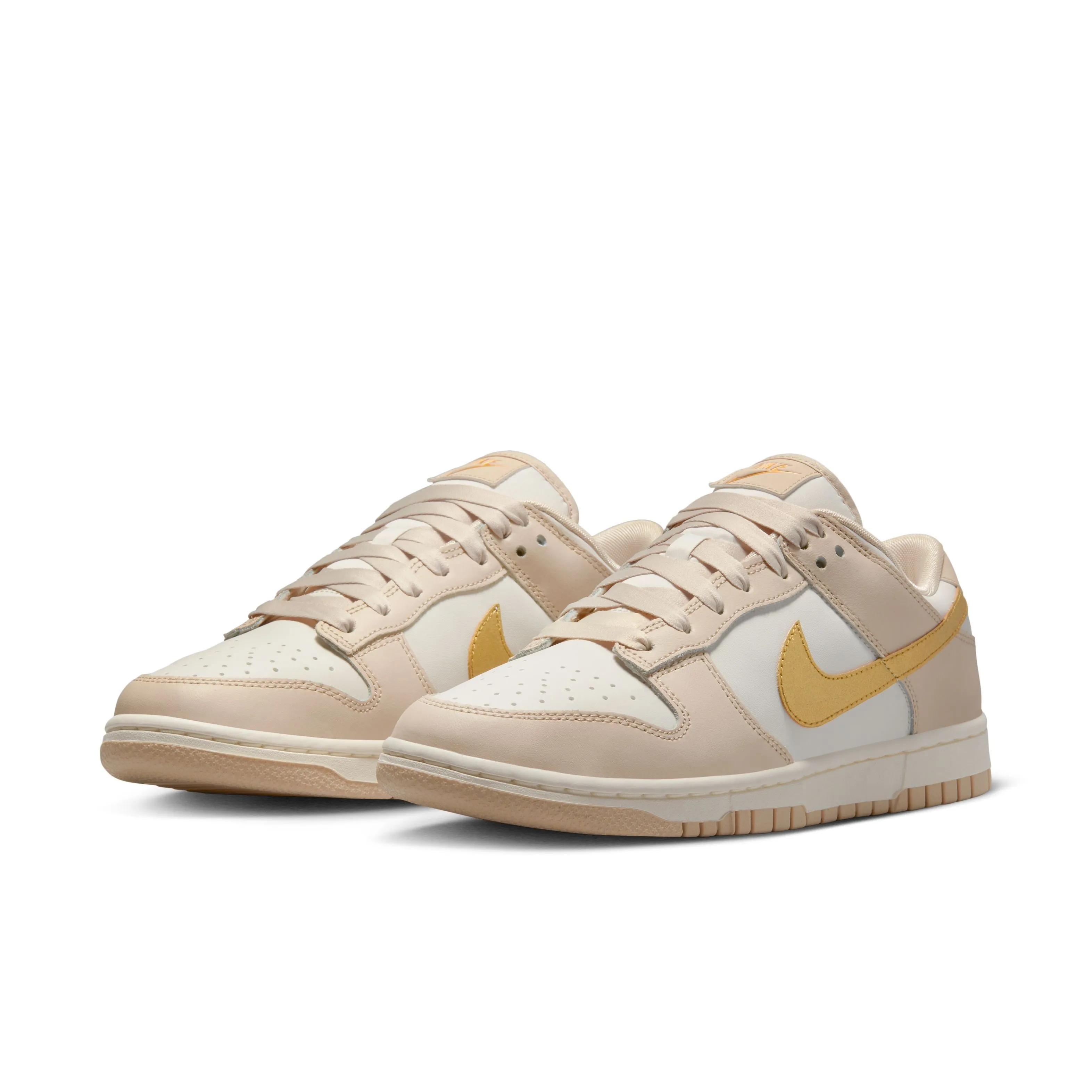 Dunk Low Lifestyle Shoes Stay Cool Current Jog
