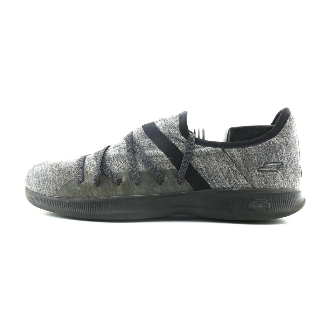 SKECHERS GO STEP LITE - STRIVED Climb Strong