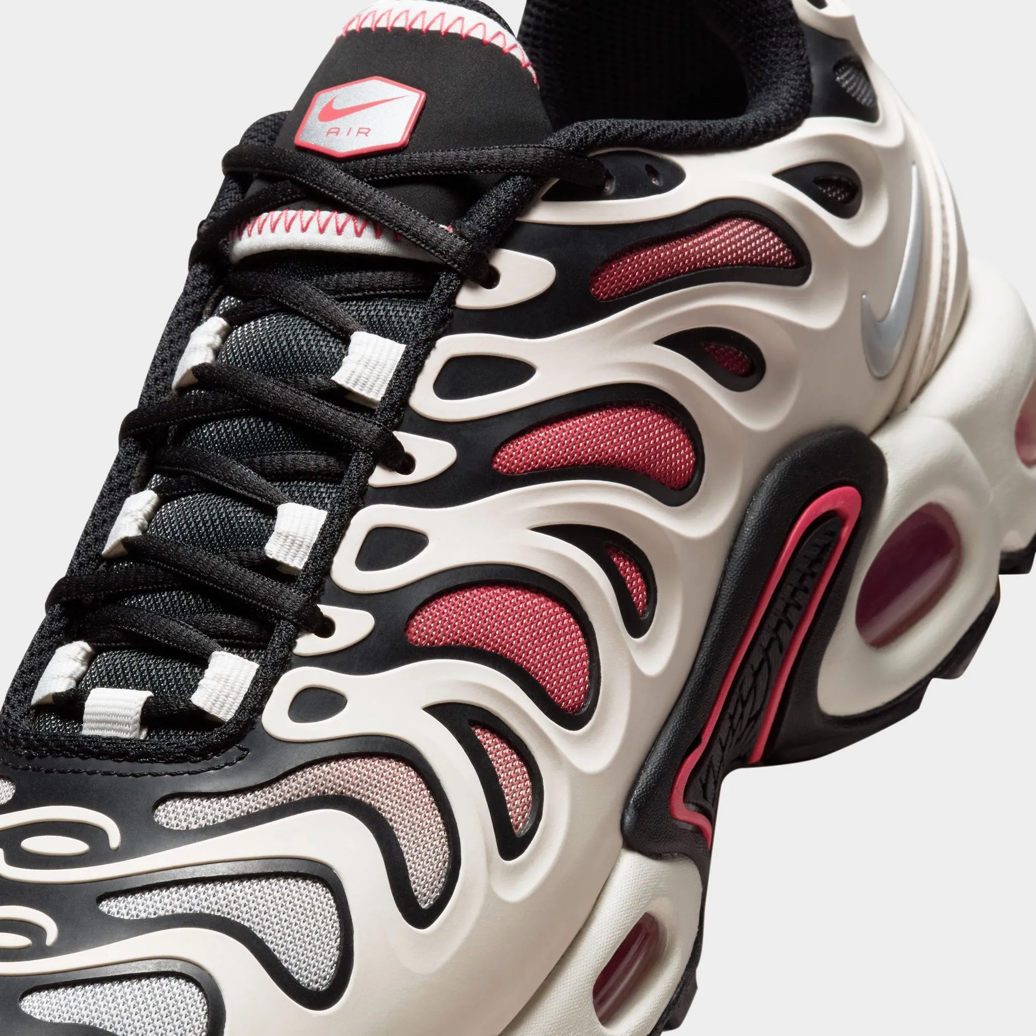 Range Hike Slip-On Comfort Nike Women's Air Max Plus Drift Phantom / Metallic Silver - Black