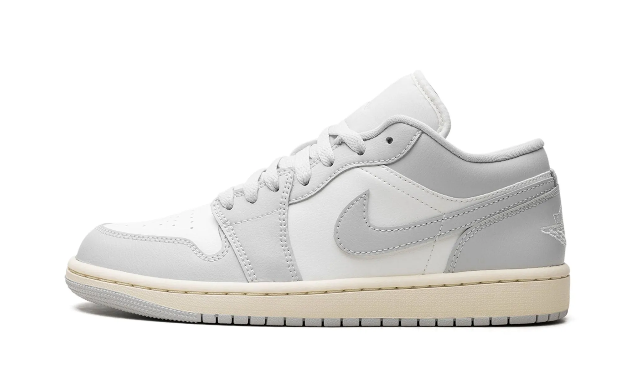 Wmns Air Jordan 1 Low 'Neutral Grey Coconut Milk' Icon Edge Field Walk