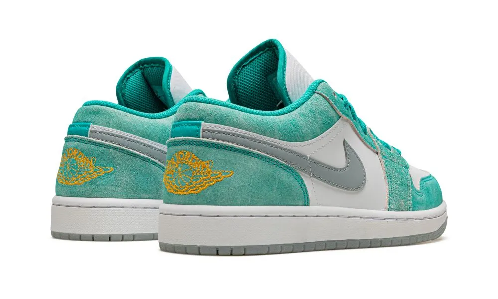 Air Jordan 1 Low Emerald construction