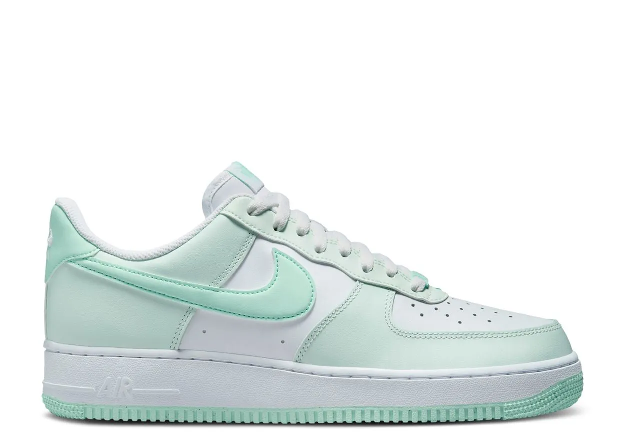 Nike Air Force 1 Low '07 Mint Foam Street Motion Long distance