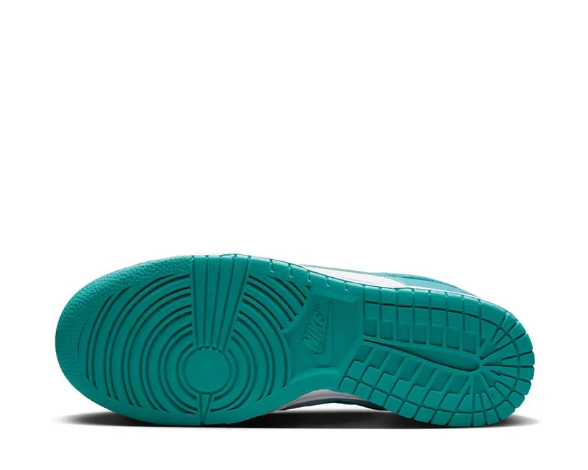 Fit Daily Nike Dunk Low W