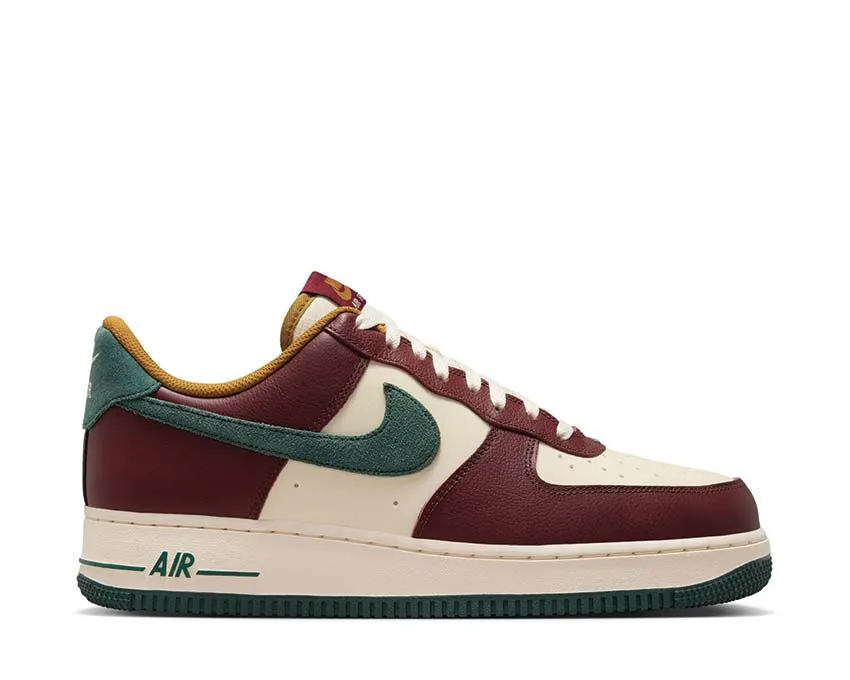 Nike Air Force 1 07 LV8 Step Relief