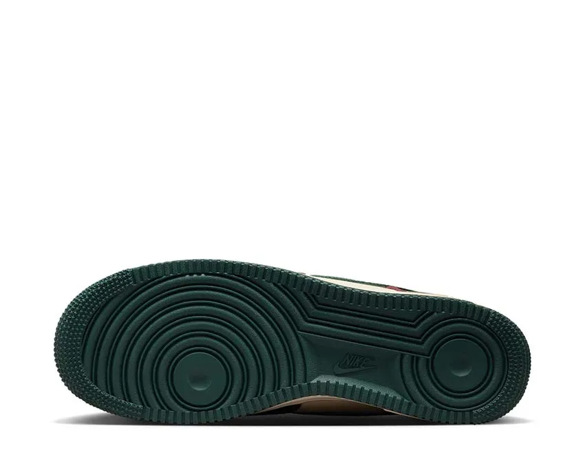 Flat Comfort Mid Top Nike Air Force 1 07 LV8