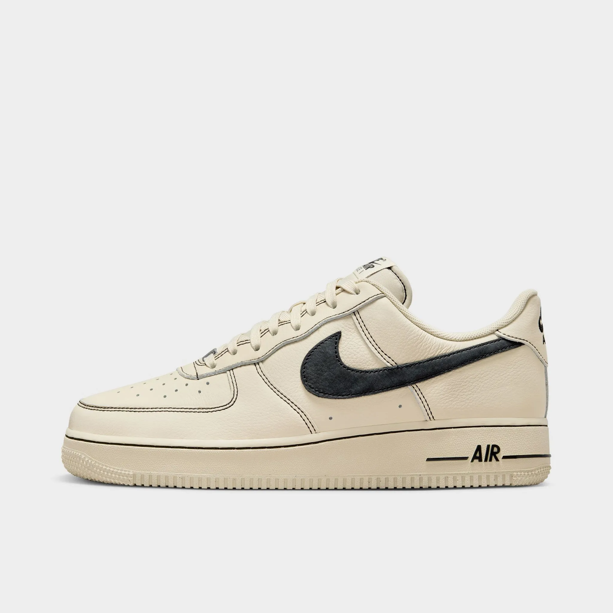 Nike Air Force 1 '07 LV8 Light Khaki / Black Holiday Style
