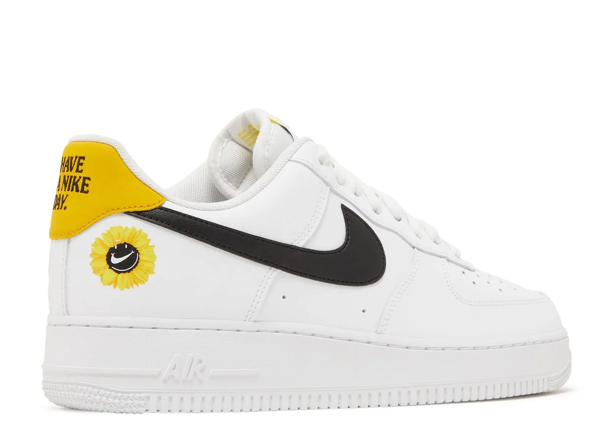 Elastic Sides Smooth Motion Nike Air Force 1 Low Have A Nike Day