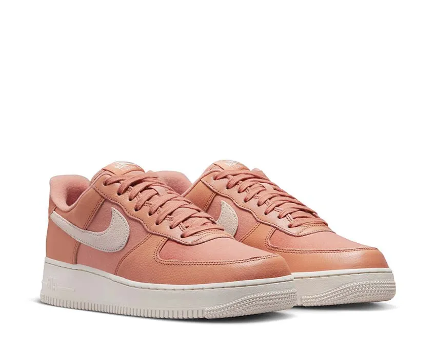 Urban Explorer Nike Air Force 1 '07 LX