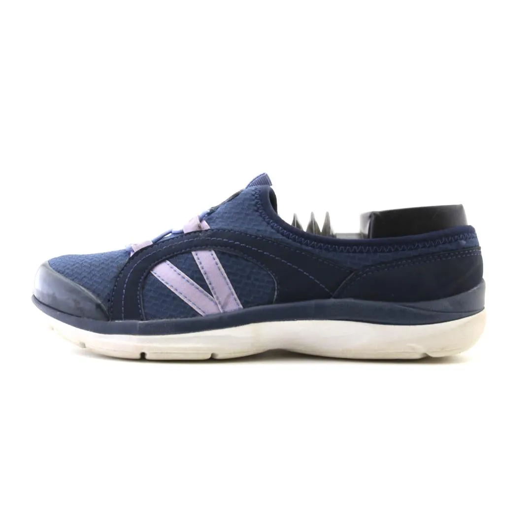 Shock Resistant EASY SPIRIT ESQUADE