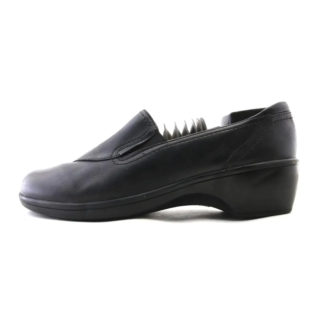 CLARKS BENDABLES Power Base Dark Edge